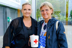 To indsamlere for Røde Kors
